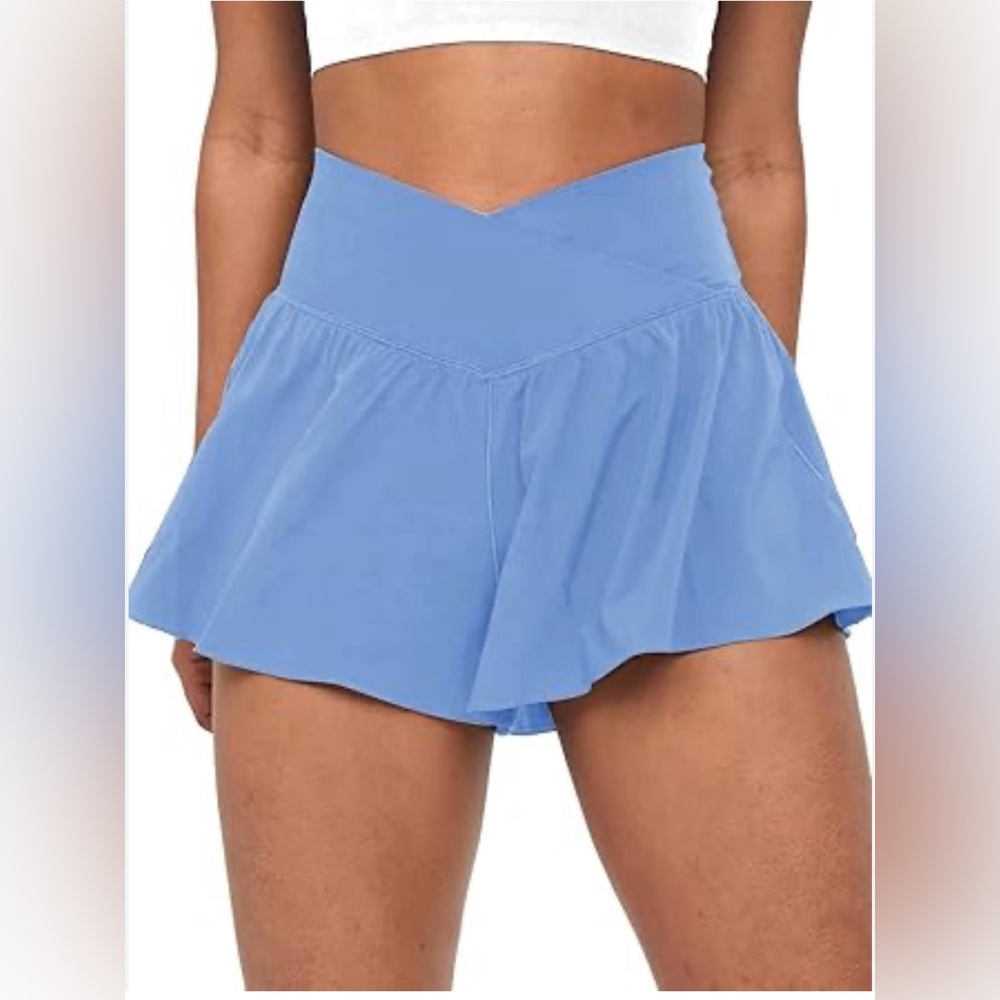 NWT COPYLEAF Crossover Flowy Shorts for Women 2 in 1 Athletic